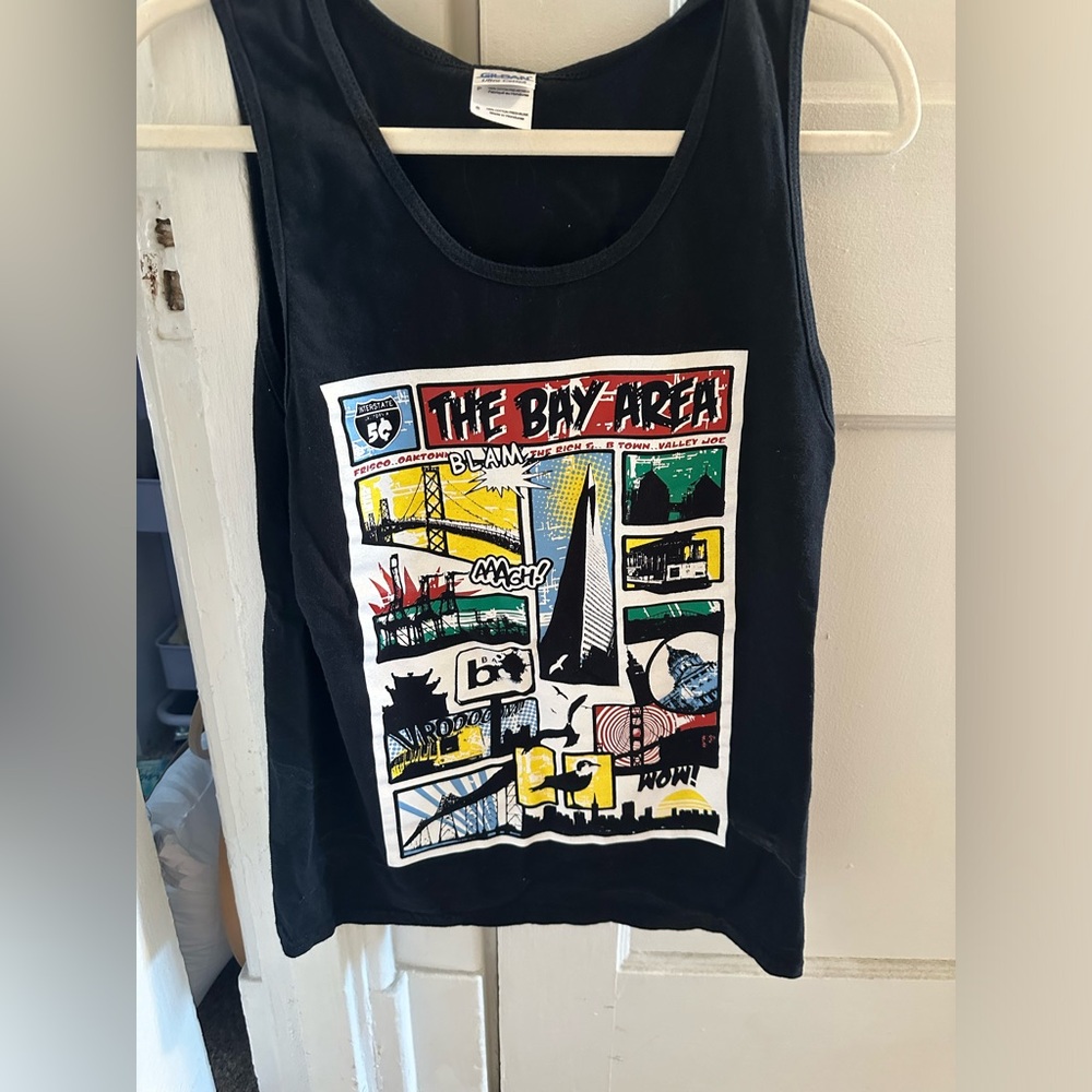 Women’s San Francisco “the bay” black comic style tank, size S